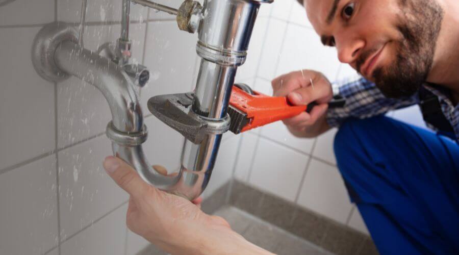 Professional sink repair in Manly, IA